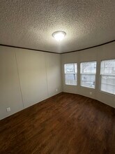 9477 Lansdowne Rd in Baton Rouge, LA - Foto de edificio - Building Photo