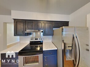 5727 Bogart Dr in San Antonio, TX - Foto de edificio - Building Photo