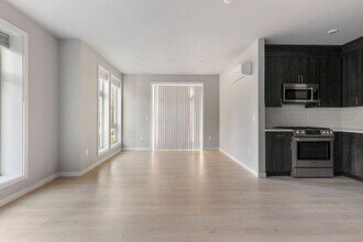 7979 N Jersey St in Portland, OR - Building Photo - Building Photo