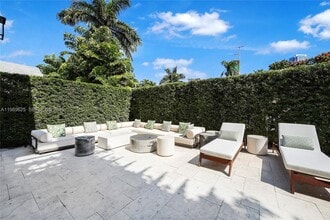 1898 S Miami Ave in Miami, FL - Building Photo - Building Photo