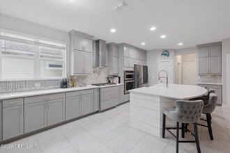 75470 Sunberry Dr in Yulee, FL - Building Photo - Building Photo