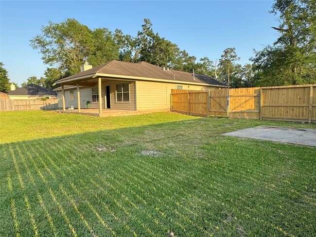 11502 Walraven Dr in Huffman, TX - Building Photo - Building Photo