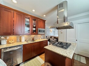 1406 W Cornelia in Chicago, IL - Building Photo - Building Photo