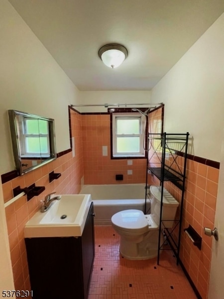 property at 796 Fairview Ln