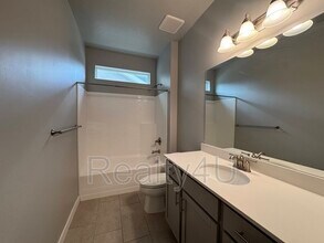 1433 Dairy Ln in Lindon, UT - Foto de edificio - Building Photo