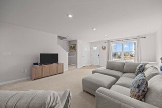 160 Day Song Ct in Lillington, NC - Building Photo - Building Photo