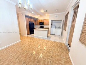 21013 NW 14th Pl in Miami Gardens, FL - Building Photo - Building Photo