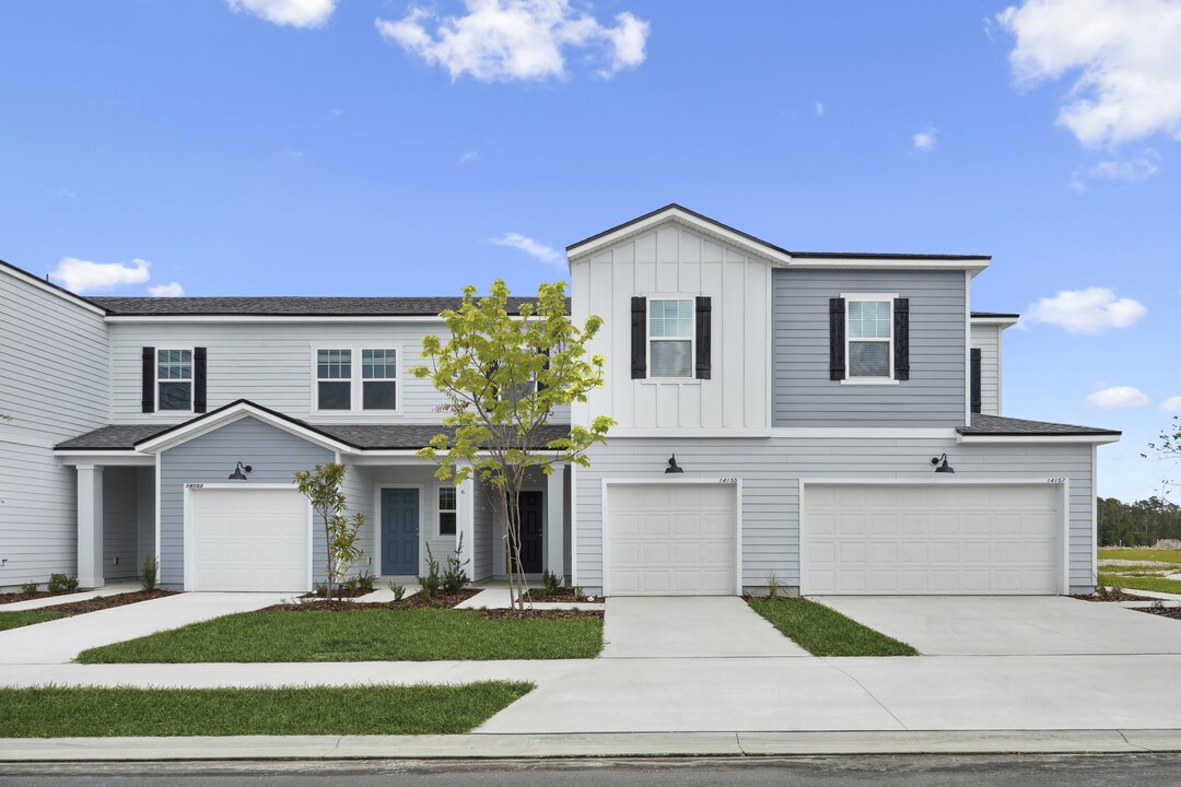 Casa Solara Townhomes in Jacksonville, FL - Foto de edificio