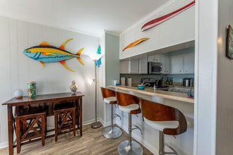 3901 S Ocean Blvd in North Myrtle Beach, SC - Foto de edificio - Building Photo