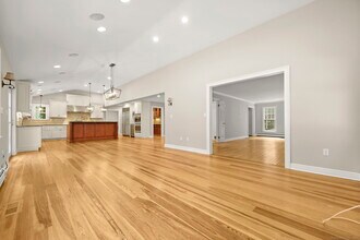 197 Deep Valley Rd in New Canaan, CT - Building Photo - Building Photo