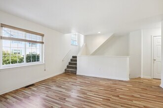 14 South St in Danbury, CT - Building Photo - Building Photo