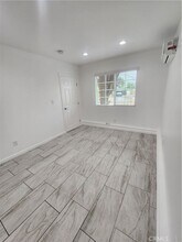 12977 Corcoran Pl in San Fernando, CA - Building Photo - Building Photo