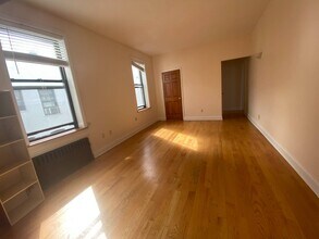 8302 6th Ave in Brooklyn, NY - Building Photo - Building Photo