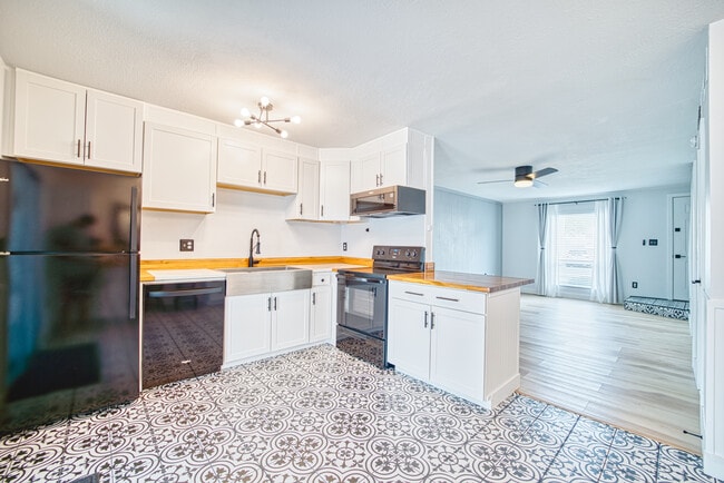 property at 11912 Cypress Hill Cir