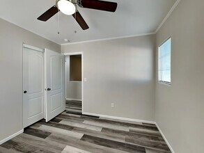 4257 Olympic Point Dr in Las Vegas, NV - Building Photo - Building Photo