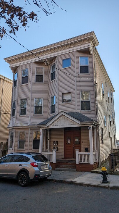 50 Fisher Ave in Boston, MA - Foto de edificio