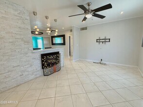 2237 E Cambridge Ave in Phoenix, AZ - Building Photo - Building Photo