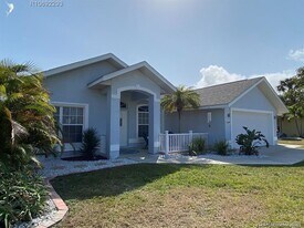 1309 Carlton Ct in Fort Pierce, FL - Building Photo