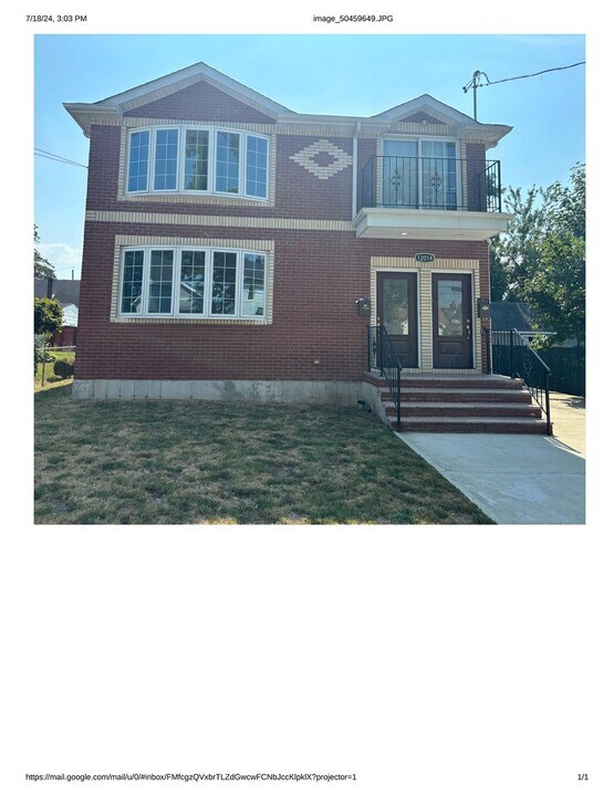 120-14 193rd St in Queens, NY - Building Photo