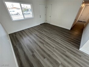 820 Carpenter Dr in Las Vegas, NV - Building Photo - Building Photo