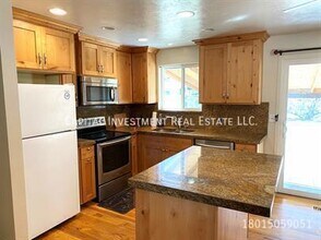 5495 Lewis Clark Dr in Salt Lake City, UT - Building Photo - Building Photo