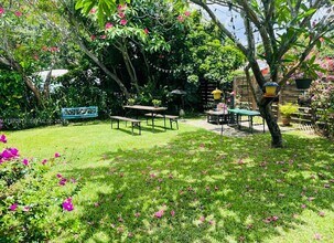 12000 NE 9th Ave in Biscayne Park, FL - Building Photo - Building Photo