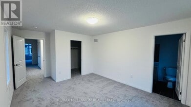 474 Provident Wy in Hamilton, ON - Building Photo - Building Photo