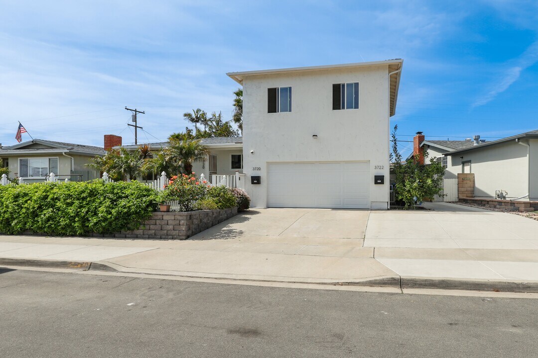 3720 Ben St in San Diego, CA - Building Photo