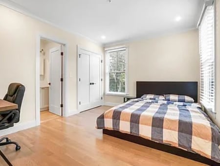 39 Blaine St, Unit 1A