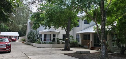 6542 Sherry Ln, Unit Private Entry Suite in St. Augustine, FL - Building Photo - Building Photo
