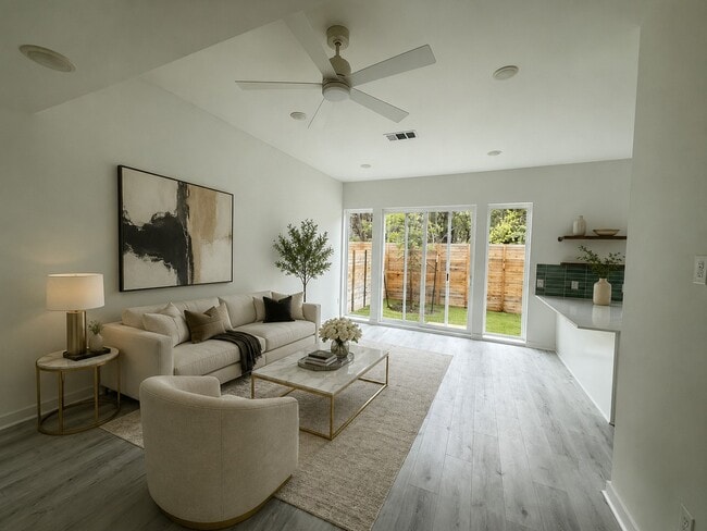 property at 2000 Riverside Farms Rd