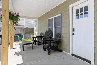 8 N St in Hampton, NH - Building Photo - Building Photo