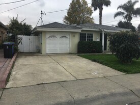 37215 Dondero Way in Fremont, CA - Building Photo
