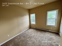 1409 Sanderson Ave photo'