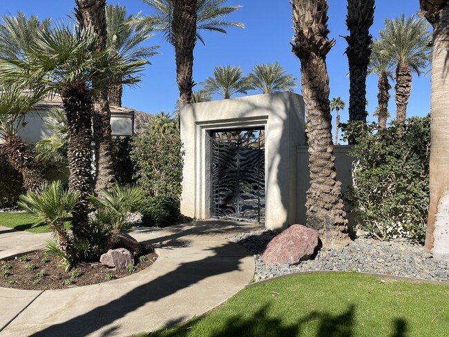 78675 Dulce Del Mar in La Quinta, CA - Foto de edificio - Building Photo