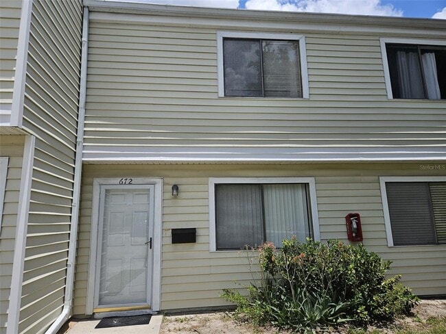 672 Leslie Ct in Altamonte Springs, FL - Building Photo - Building Photo