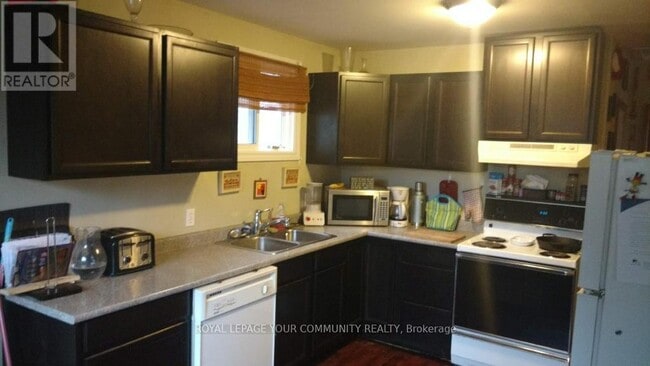 property at 381 The Queensway S