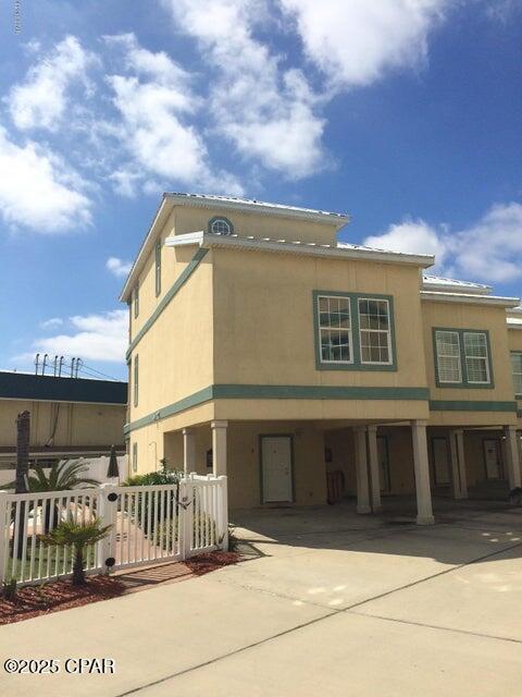 property at 240 S Arnold Rd