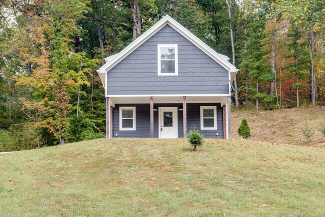 6258 Campbellsville Pike in Culleoka, TN - Building Photo - Building Photo