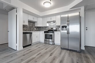 Hoover Hilltop in Los Angeles, CA - Foto de edificio - Interior Photo