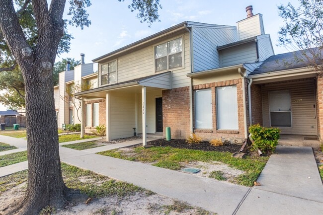 property at 7850 Green Lawn Dr