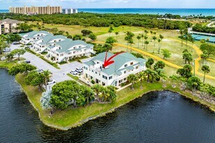 470 Bella Vista Ct N, Unit 70 in Jupiter, FL - Building Photo