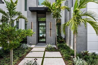 2085 Vitex Ln in North Palm Beach, FL - Building Photo - Building Photo
