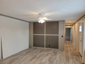 9132 Windward Dr in Algonac, MI - Building Photo - Building Photo