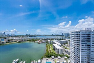 18081 Biscayne Blvd in Aventura, FL - Building Photo - Building Photo