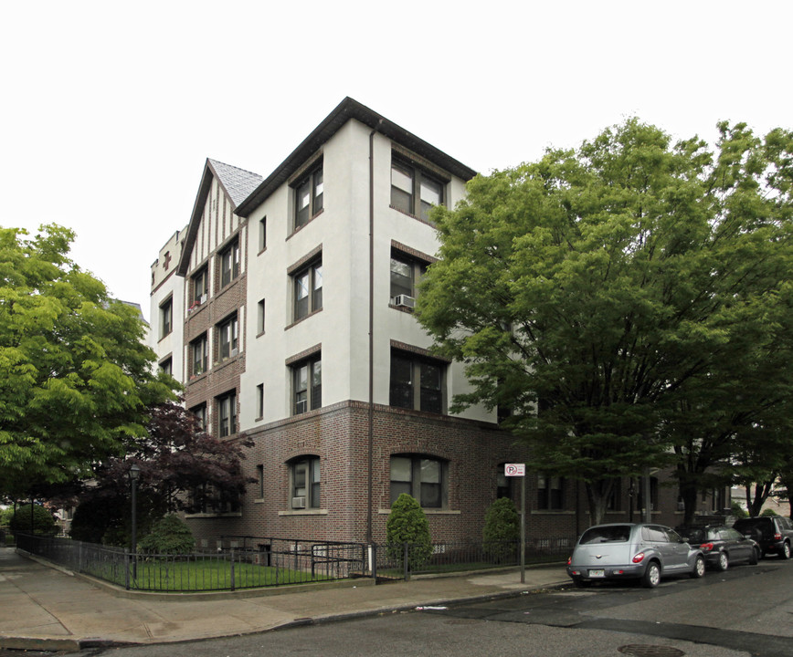 2137 2153 Cropsey Avenue in Brooklyn, NY - Building Photo