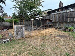 332 Thunderbird Ct SE in Olympia, WA - Building Photo - Building Photo