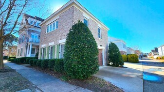 4490 Pleasant Ave in Norfolk, VA - Building Photo