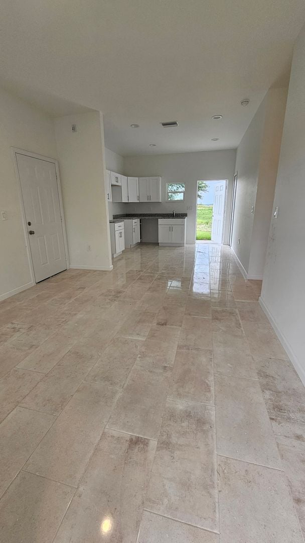 3318 1st St SW in Lehigh Acres, FL - Building Photo - Building Photo