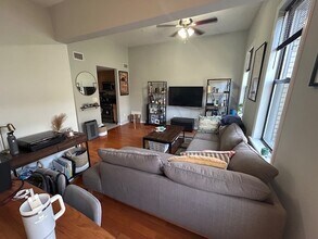 365 1st St in Hoboken, NJ - Building Photo - Building Photo